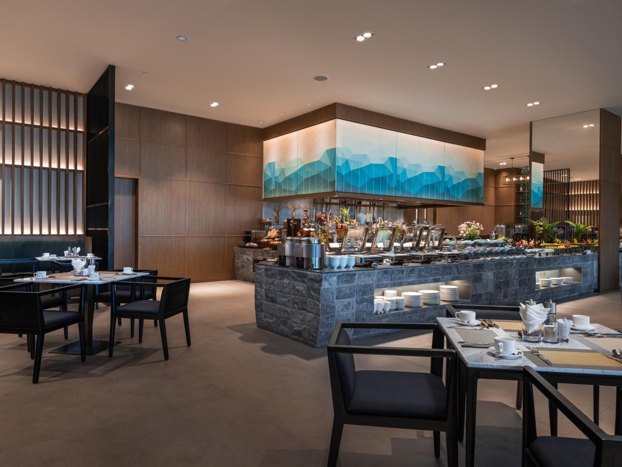 Crowne Plaza Centre By Ihg Khách sạn 5*