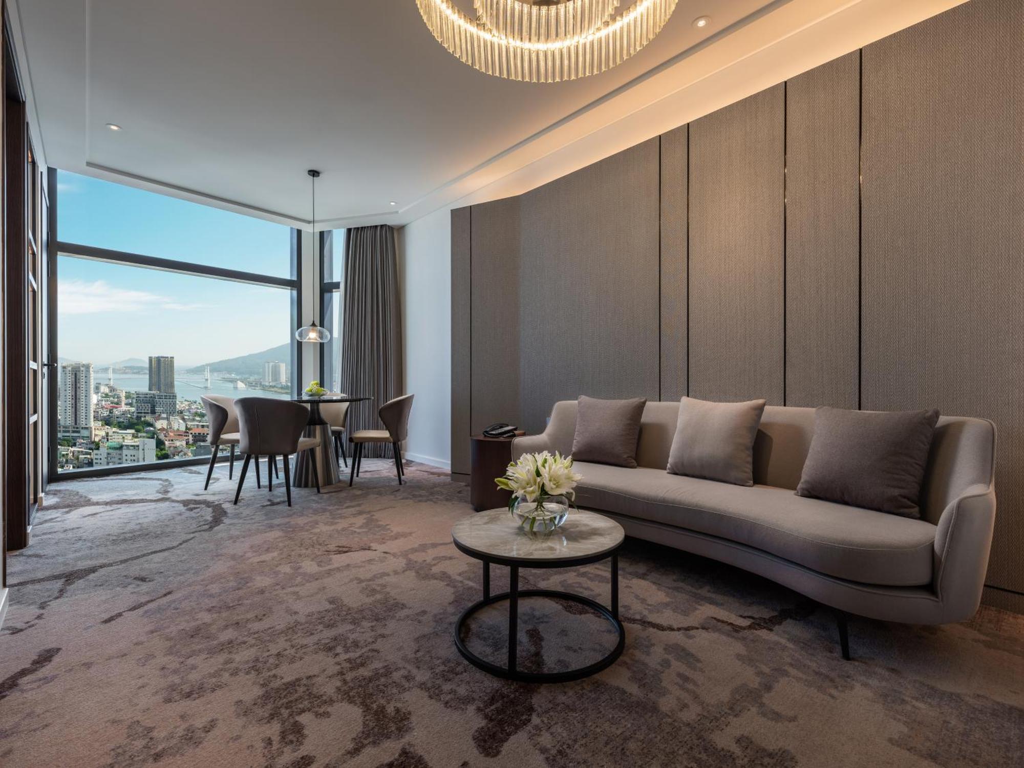Crowne Plaza Centre By Ihg Đà Nẵng