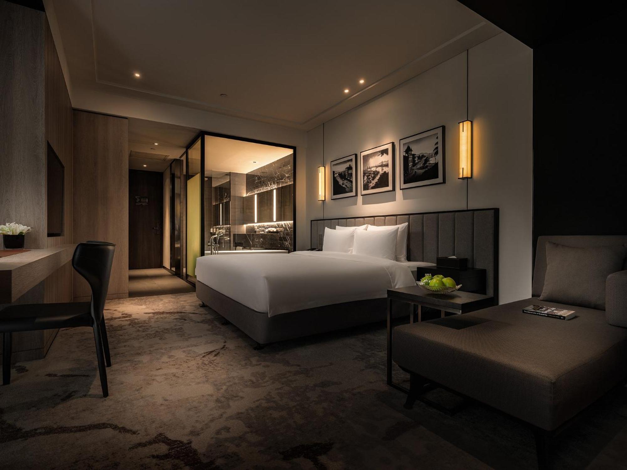 Crowne Plaza Centre By Ihg Khách sạn